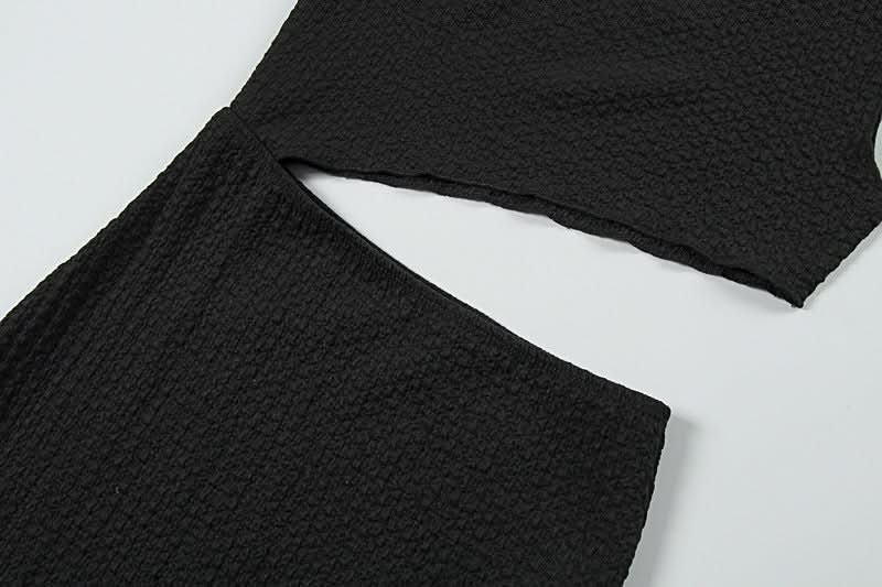 Sultry Black Ribbed Cut-Out Maxi Dress – Your Go-To for Fall Nights & Holiday Events