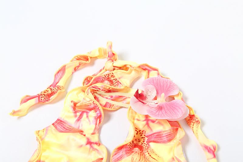 <b>Tropical Orchid Dreams Halter Bikini Set - Vibrant Floral Swimwear for Your Winter Getaway</b>