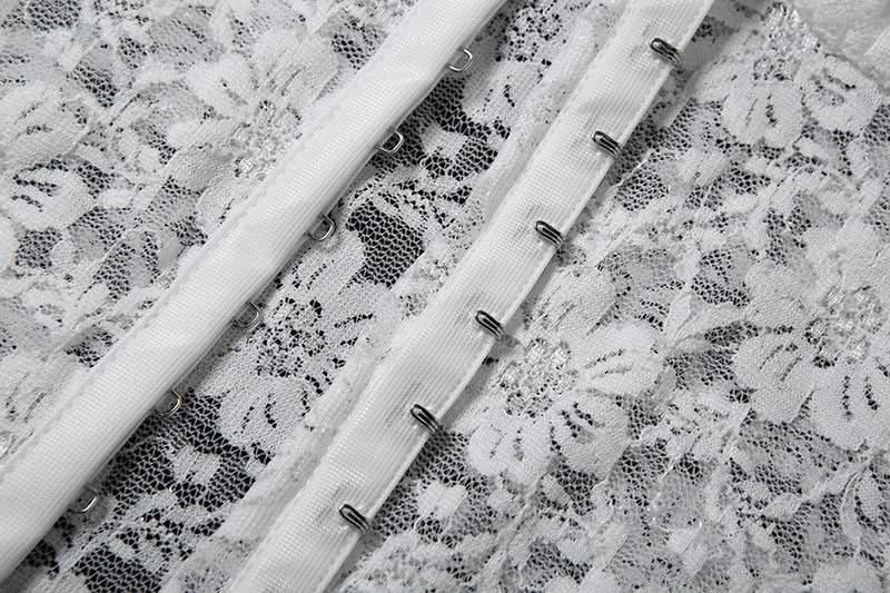 Chic White Lace Halter Crop Top | Y2K Zipper Front for Fall Style