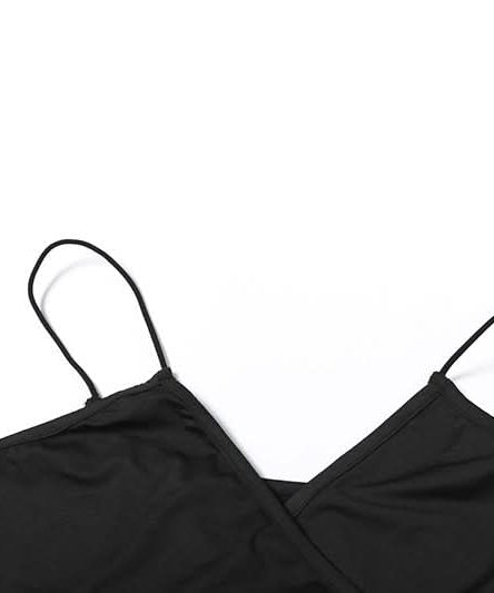 Edgy Black Cut-Out Two-Piece Set: Strappy Crop Top & Self-Tie Leggings for Fall Nights
