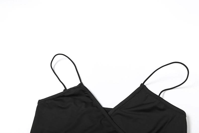 Edgy Black Cut-Out Two-Piece Set: Strappy Crop Top & Self-Tie Leggings for Fall Nights