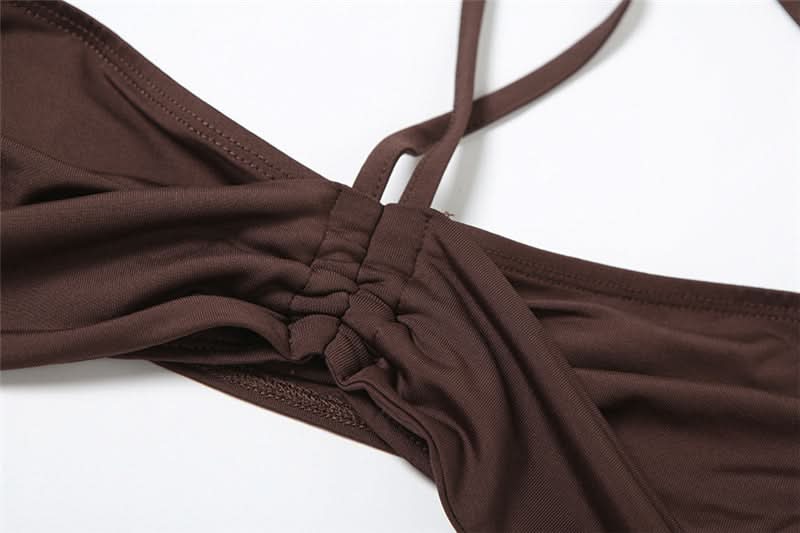 Chic Cutout Halter Monokini Swimsuit - Your Essential Tropical Escape Wear