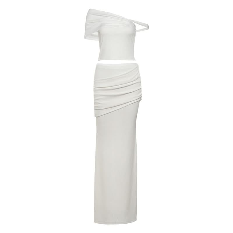 Effortless Fall Elegance: Ivory Ribbed One-Shoulder Maxi Skirt Set for Holiday Glam