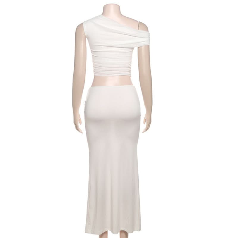 Elegant White One-Shoulder Cutout Maxi Dress - Chic for Fall Galas & Winter Getaways