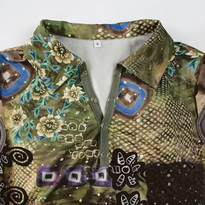 Fall Chic Y2K Abstract Print Collared V-Neck Top - Cap Sleeve & Fitted