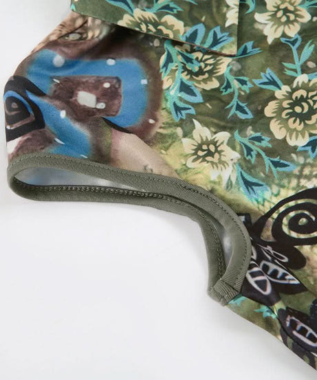 Fall Chic Y2K Abstract Print Collared V-Neck Top - Cap Sleeve & Fitted