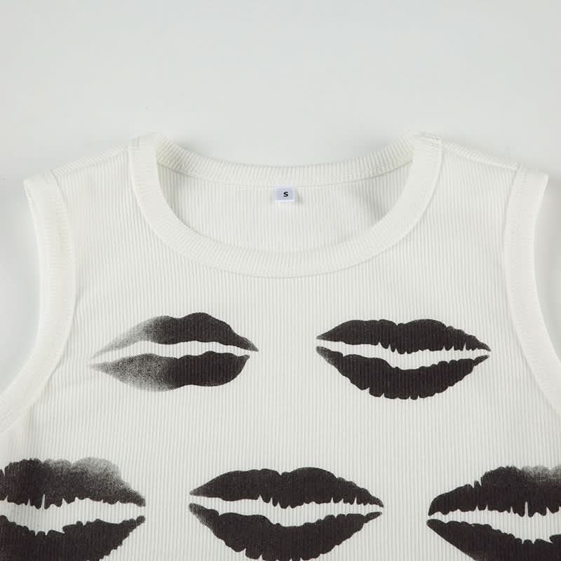 Sultry Lips Print Ribbed Crop Tank Top – Your Fall Fashion & Halloween Layering Essential