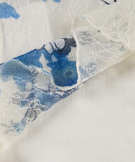 Y2K Chic Blue Floral V-Neck Crop Top - Delicate Cap Sleeve Blouse for Effortless Fall Layering