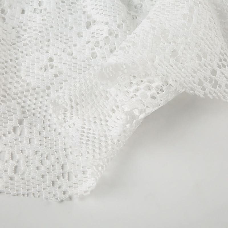 Effortless White Lace Halter Top - Chic O-Ring Detail for Your Fall/Winter Resort Getaway & Cruise