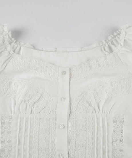 Autumn Dream: Romantic White Lace Puff Sleeve Blouse – Chic Button-Front Top for Fall & Holiday Gatherings