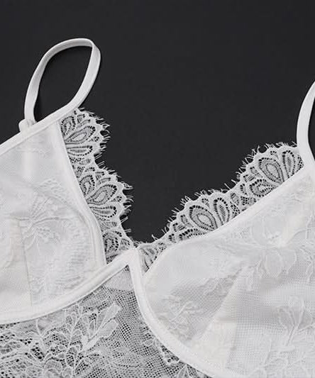 Alluring White Floral Lace Cami Crop Top - Your Fall Night Out & Layering Essential