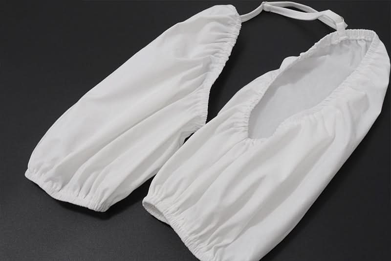 Chic White Halter Puff Sleeve Crop Top | Trendy Tie Front Cutout for Your Fall Getaway