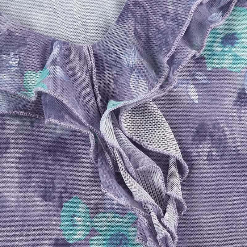 Autumn Bloom Ruffle V-Neck Top - Chic Floral Blouse for Effortless Fall Style