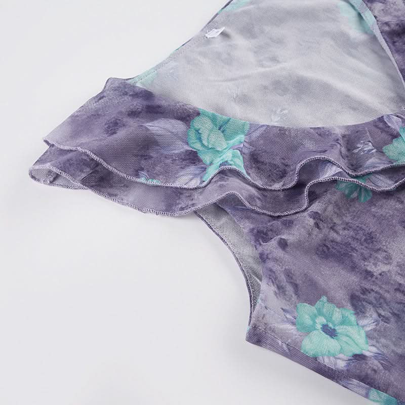 Autumn Bloom Ruffle V-Neck Top - Chic Floral Blouse for Effortless Fall Style