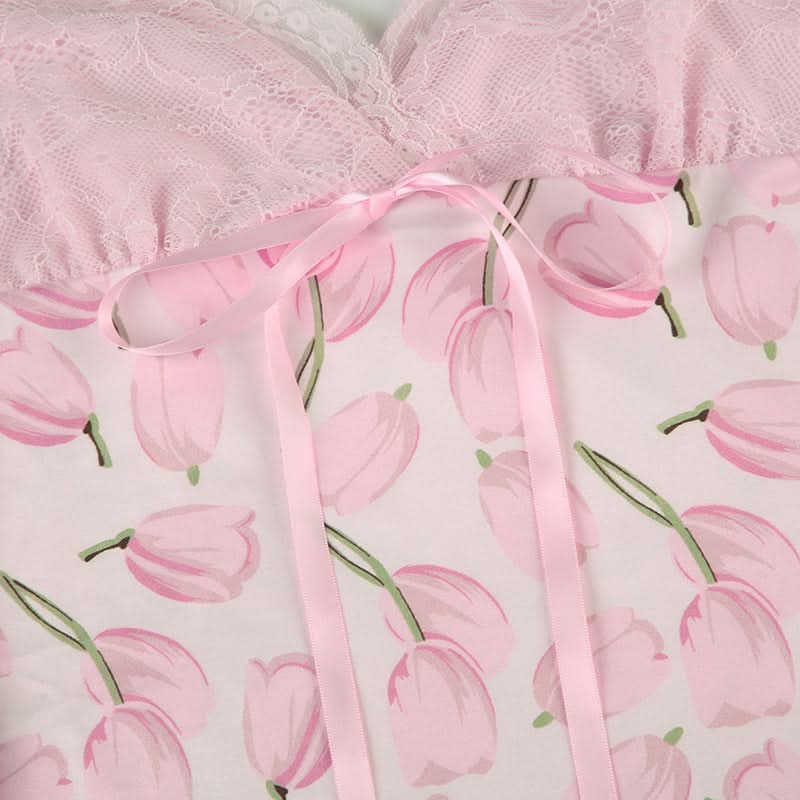 Sweetheart Tulip Print Cami Midi Dress with Scalloped Lace Trim - Effortless Transitional Style