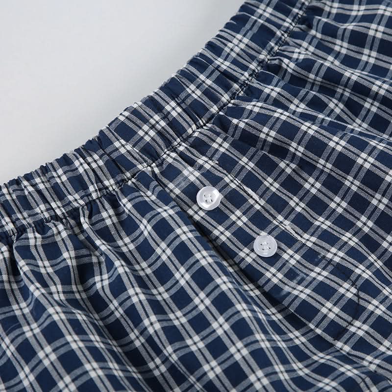 Cozy Fall Vibes: Women's Classic Plaid Boxer Shorts – 'Boyfriend' Comfort Loungewear