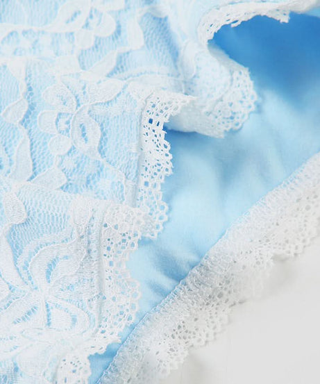 Cozy Chic: Delicate Lace Halter Bralette & Boy Shorts Set for Fall Nights In