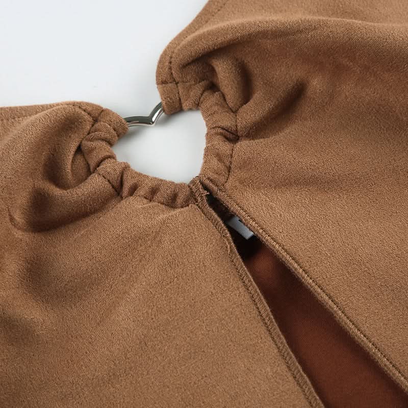 Autumn Allure: Heart Ring Cut-Out Cami Top - Chic V-Neck Slit for Fall