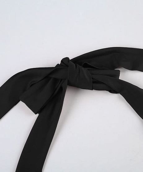 Chic Black Halter Tie-Back Top with Scalloped Lace - Perfect for Fall Nights & Vacations