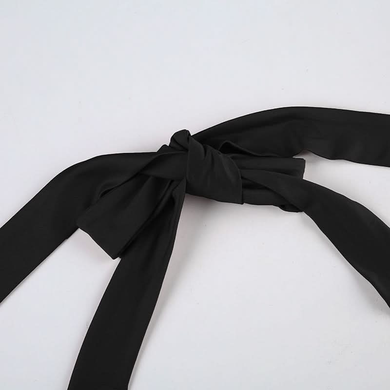 Chic Black Halter Tie-Back Top with Scalloped Lace - Perfect for Fall Nights & Vacations