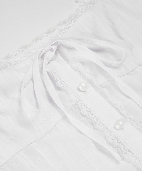 Romantic Lace Tie-Front Square Neck Cami | Effortless Fall Layering & Chic Style