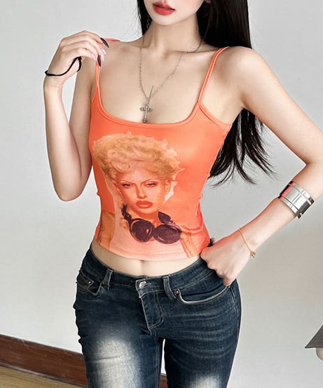 Y2K Graphic Diva Cropped Cami Top – Edgy Fall Street Style Essential