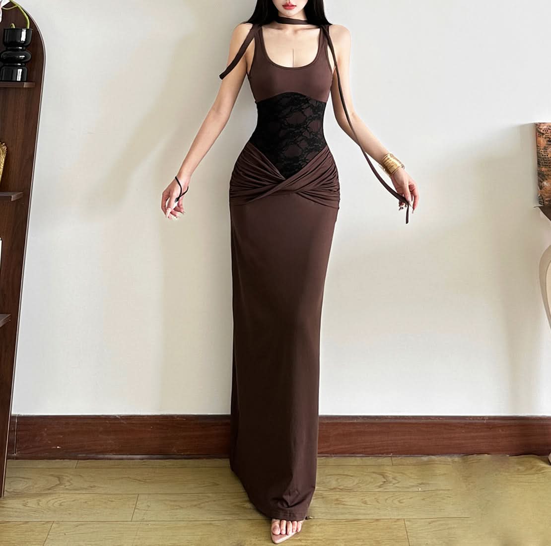 Autumn Allure: Luxe Lace Patchwork Ruched Maxi Dress - Elegant Bodycon for Fall Evenings