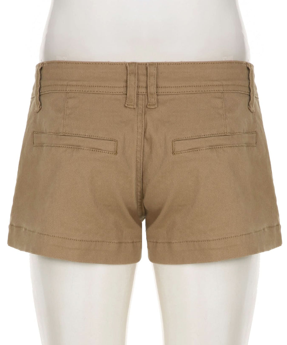 Effortless Fall Style: Women's Stretch Khaki Chino Shorts for Everyday Comfort