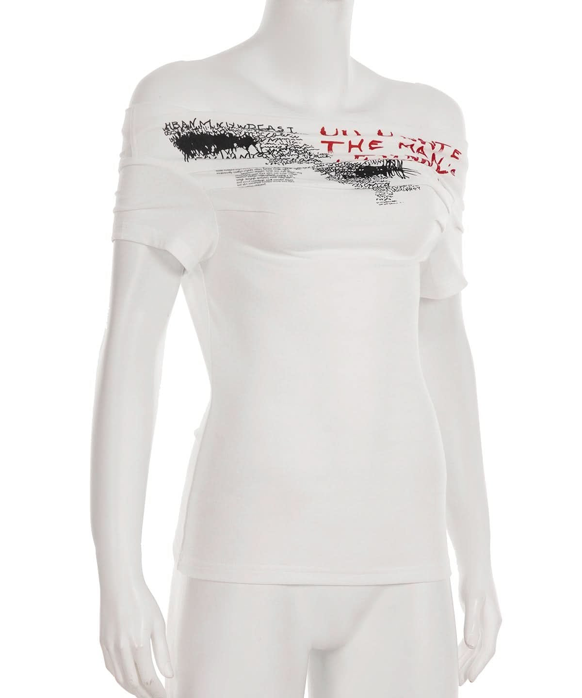 Edgy Statement Off-Shoulder Graphic Tee – Fall's Must-Have 'The Man's Run' Top