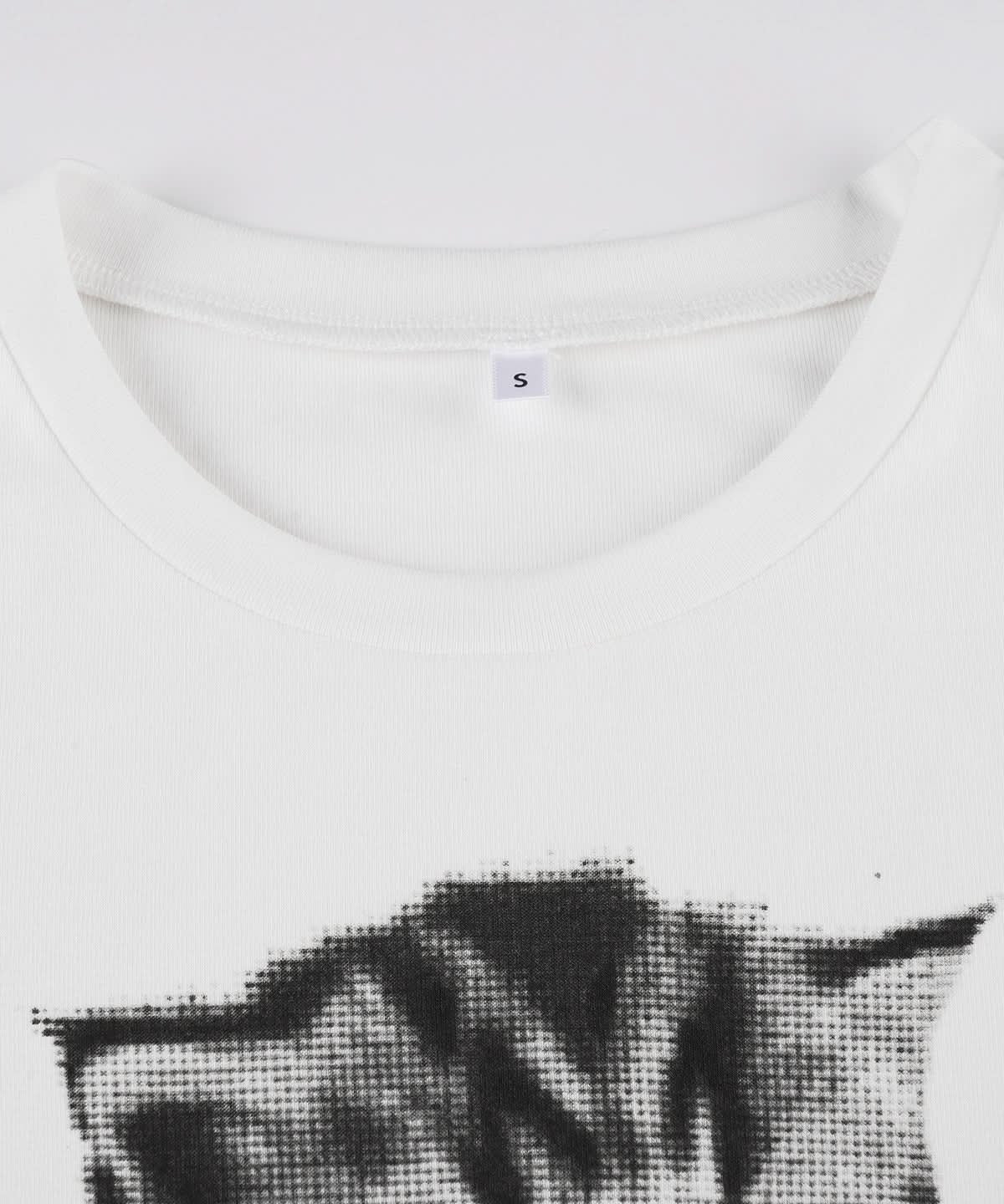 Purr-fectly Cozy: Adorable Kitten Graphic Tee – Soft Cotton Blend for Effortless Fall Style