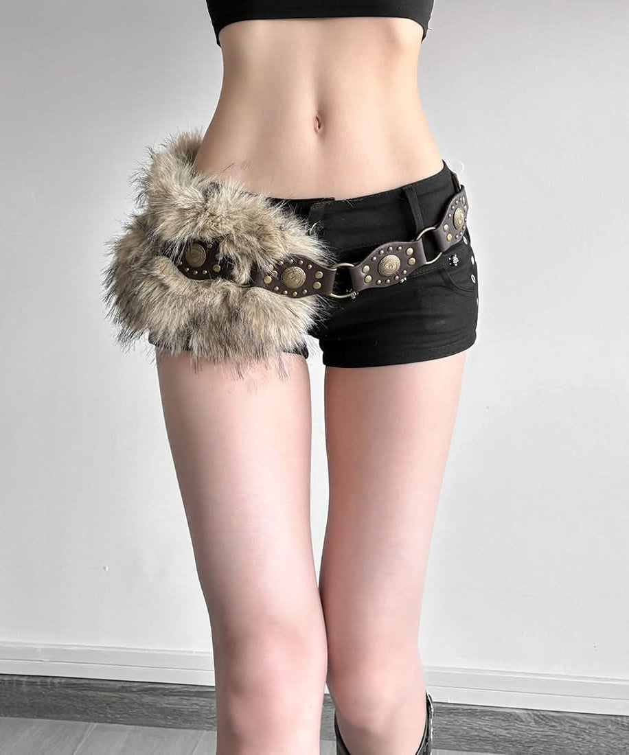 Edgy Faux Fur & Studded Buckle Statement Belt – Fall's Must-Have Accessory
