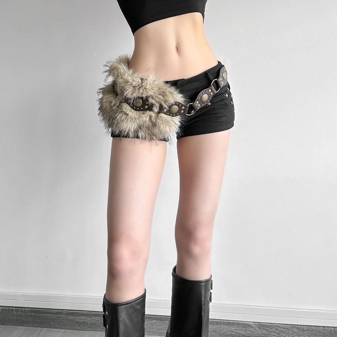 Edgy Faux Fur & Studded Buckle Statement Belt – Fall's Must-Have Accessory