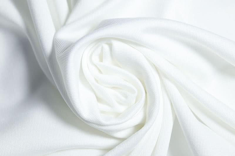 Chic White Two-Piece Maxi Set: Tie-Strap Crop Top & High-Waist Voluminous Skirt | Resort & Holiday Ready