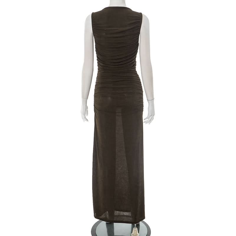 Effortless Glamour: Black Ruched Chain-Link Maxi Dress for Fall & Holiday Nights