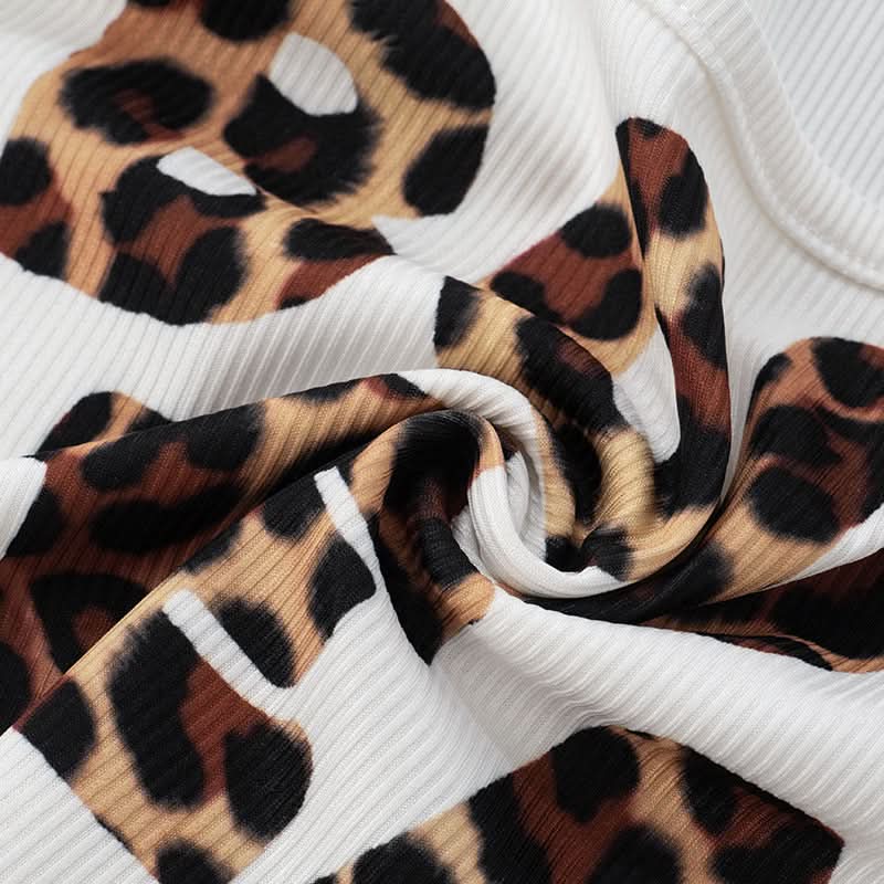 Trendy Leopard Print 'BODY TEA' Ribbed Crop Tank Top – Your Fall Fashion & Layering Essential
