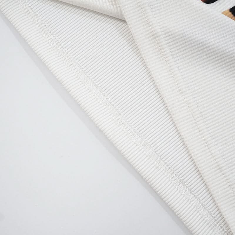 Trendy Leopard Print 'BODY TEA' Ribbed Crop Tank Top – Your Fall Fashion & Layering Essential