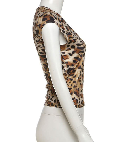 Fierce Fall Style: Chic Leopard Print U-Neck Cap Sleeve Top for Women