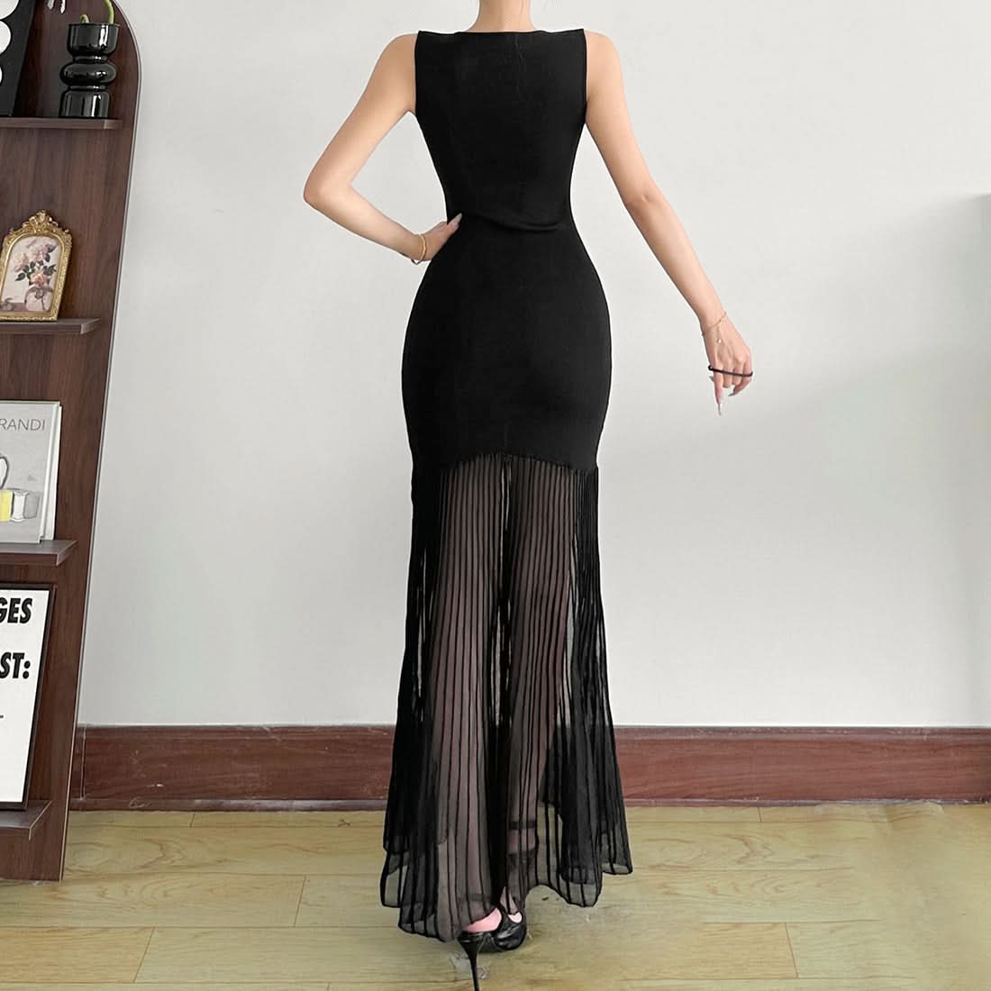 Elegant Black Sheer Pleated Maxi Dress - Perfect for Fall & Holiday Parties