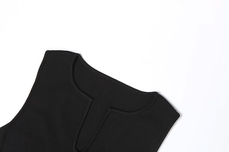 Elegant Black Sheer Pleated Maxi Dress - Perfect for Fall & Holiday Parties