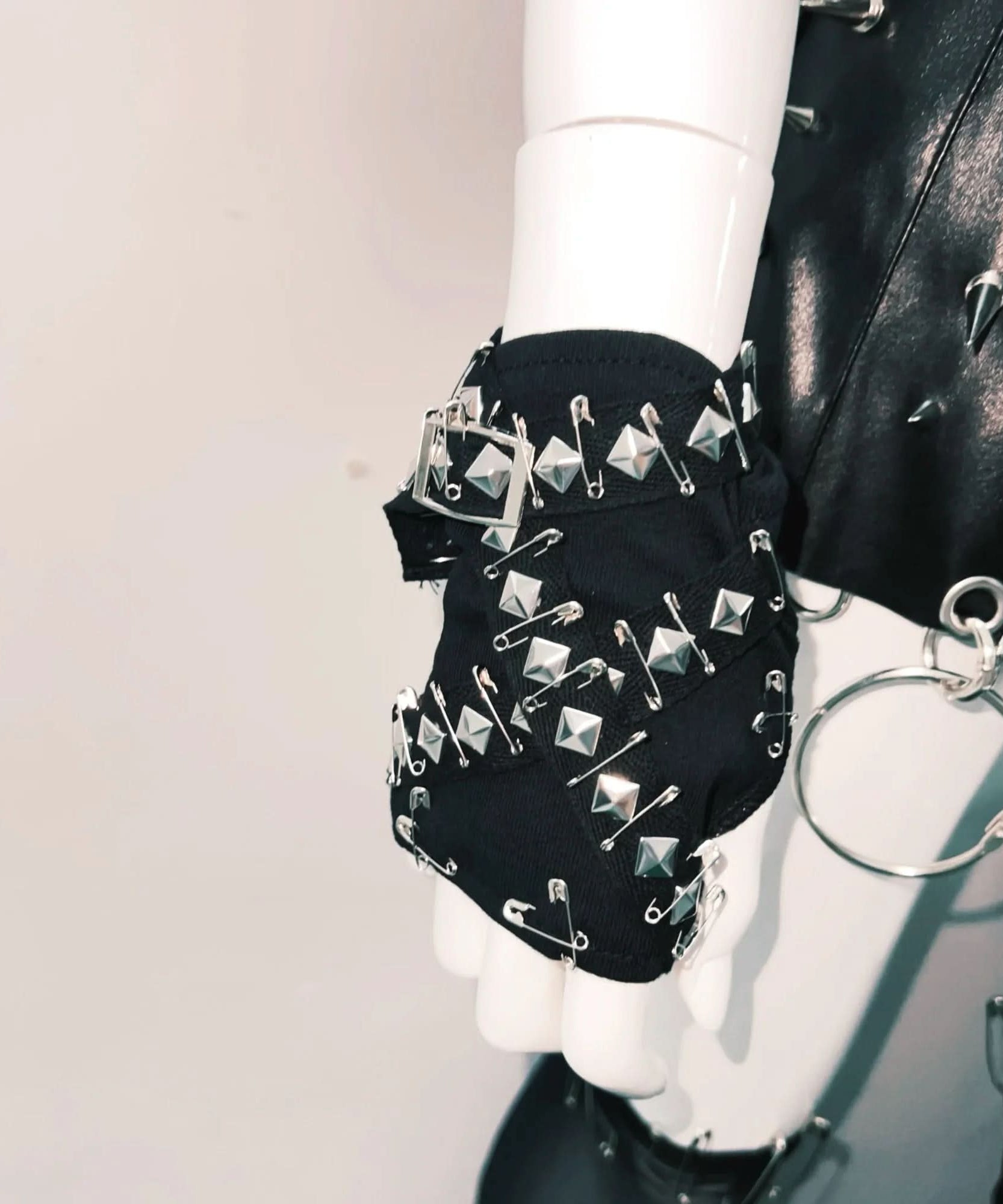 Fierce Spiked Skull O-Ring Cutout Crop Top | Edgy Goth Punk Clubwear & Halloween Statement