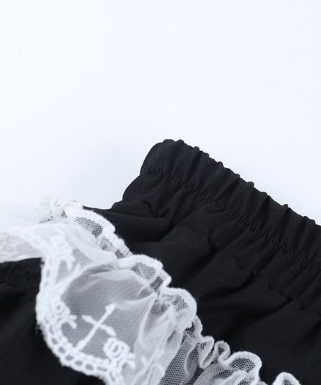 Gothic Romance Ruffle Mini Skirt with Contrast Lace – Perfect for Spooky Season & Alt Style