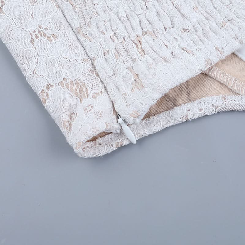 Romantic White Lace Sweetheart Bustier Top – Your Chic Essential for Fall & Holiday Nights