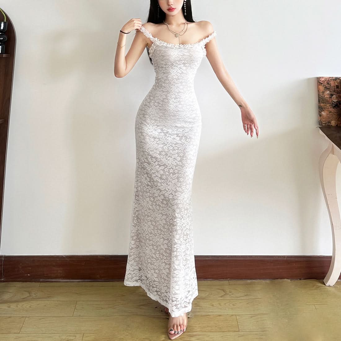 Elegant White Lace Off-Shoulder Maxi Dress - Perfect for Fall Events & Holiday Soirées