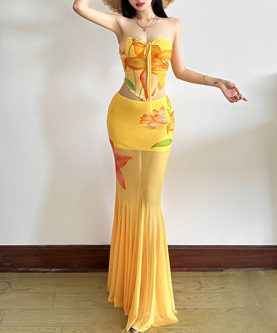 Fall Getaway Golden Lily Tie-Front Tube Top - Chic Strapless Crop for Sunny Escapes