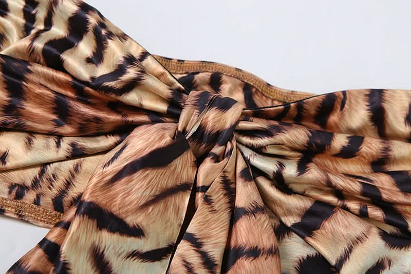 Savage Chic Tiger Print Sweetheart Tie-Front Bandeau Top - Fall & Holiday Statement Piece