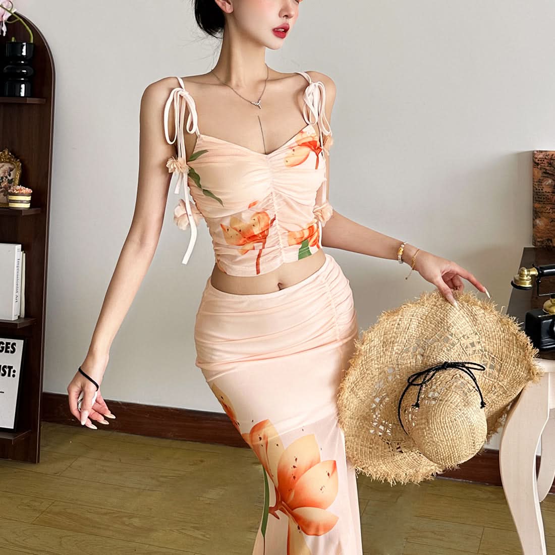 Vibrant Fall Bloom Ruched Mesh Crop Top - Adjustable Tie-Shoulder Cami for Chic Getaways & Resort Style