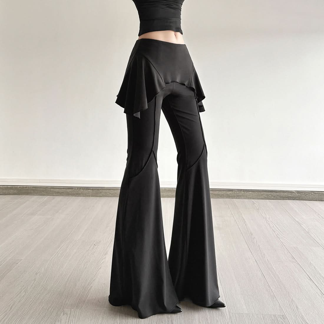 Chic Ruffle Waist High-Waisted Flare Pants - Black Fall Statement Piece