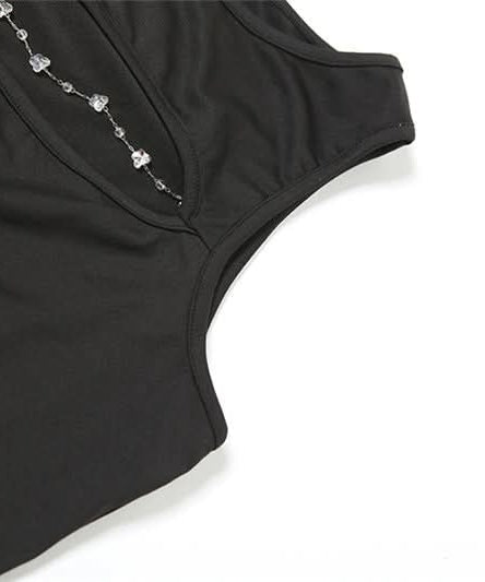 Edgy Chic Black Cutout Tank Top with Dazzling Chain Detail - Your Fall Statement Piece