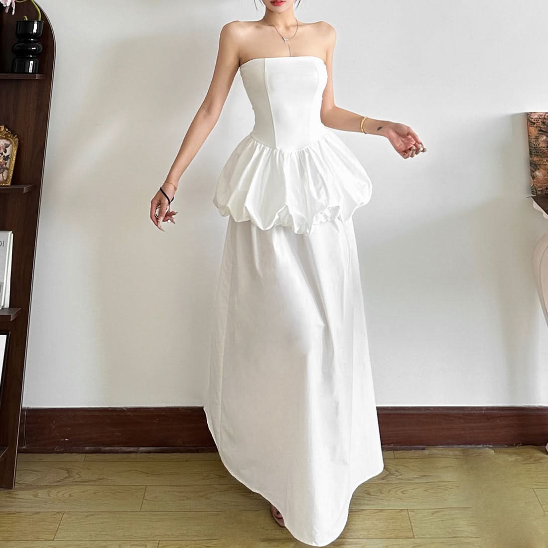 Chic White Strapless Backless Bubble Mini Dress - Structured Bodice for Holiday Parties & Events