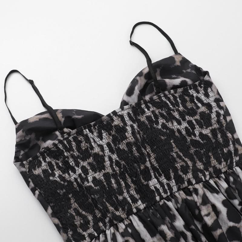 Effortless Fall Glam: Sweetheart Leopard Print Smocked Cami Maxi Dress